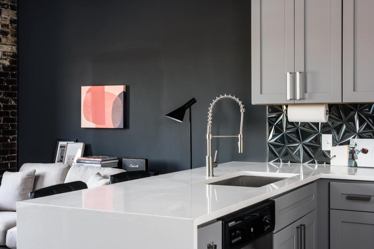 Frontdesk Modern 1 Bedroom Apt With Rooftop Lounge Saint Louis Buitenkant foto