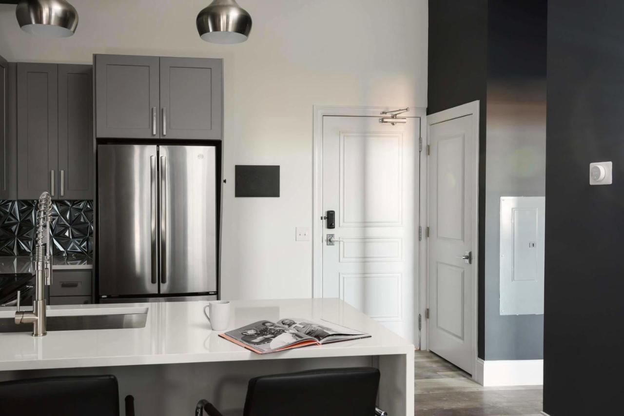 Frontdesk Modern 1 Bedroom Apt With Rooftop Lounge Saint Louis Buitenkant foto